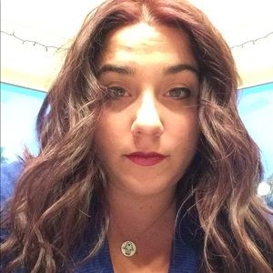 Meet your Posher, Janna